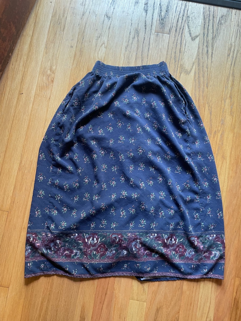 Vintage Kim Roger’s Blue Floral Button-Front Midi Skirt women’s small - Picture 5 of 6